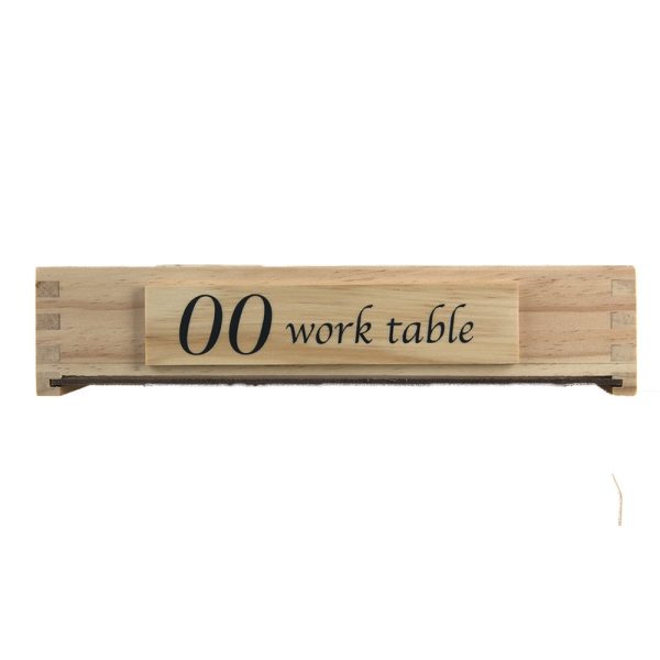 00 mesa de trabajo pequeña (48 x 30 x 7 cm)